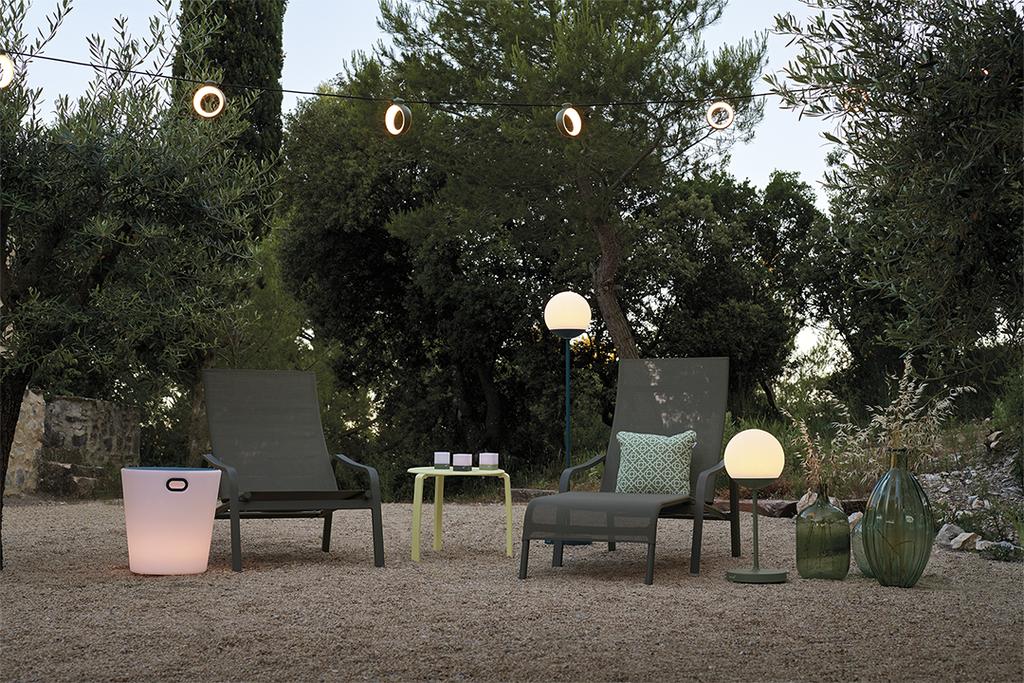 fermob alize beistelltisch 40 cm durchmesser zitronensorbet gelb