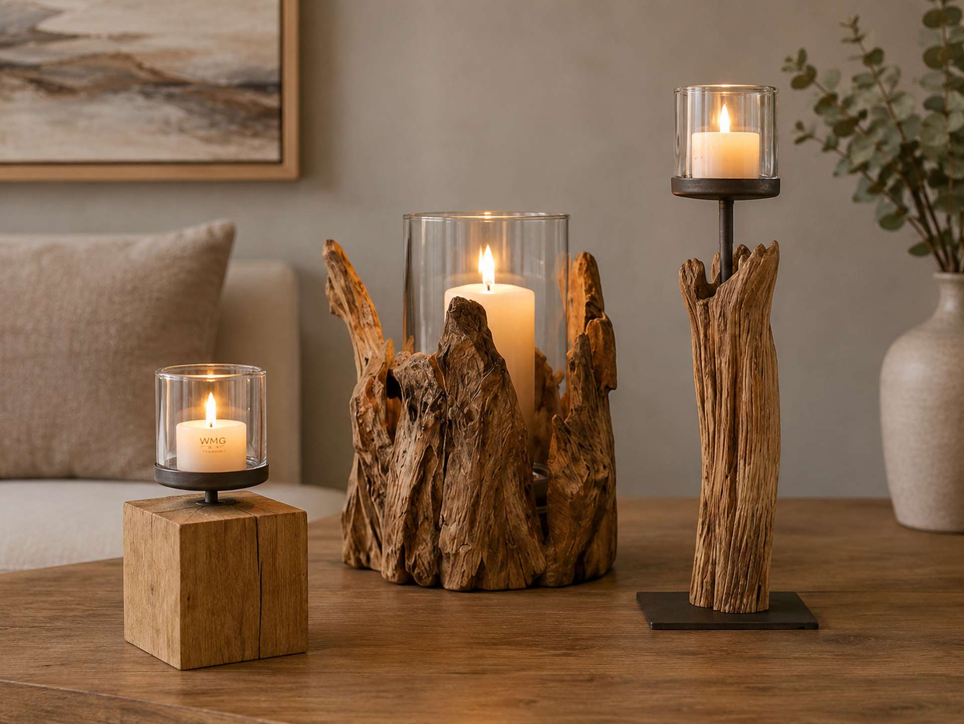 Holzwindlichter entdecken Holzwindlichter aus Teak, Eiche und weiteren Naturhölzern mit Glaseinsatz