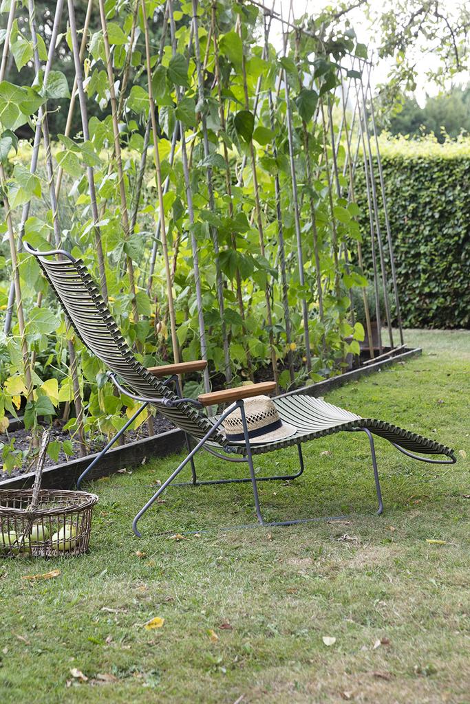 CLICK_Sunlounger-olive-green_HOUE_6040_NY_low Liege Click Sunlounger Outdoor sand
