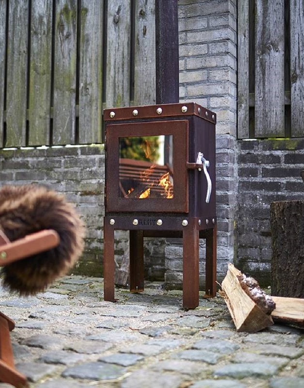 Ofen für den Garten - Piquia - Cortenstahl, 4 Beine
