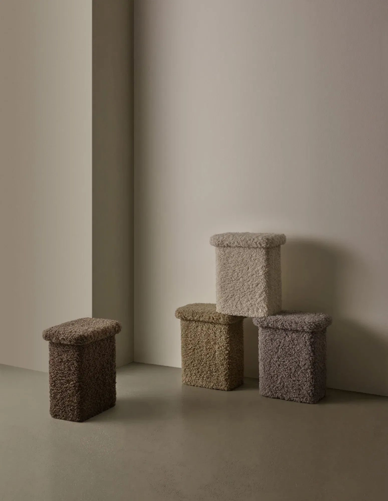 T-Hocker Teddy - vielseitig als Sitz oder Ablage nutzbar Moonbeam