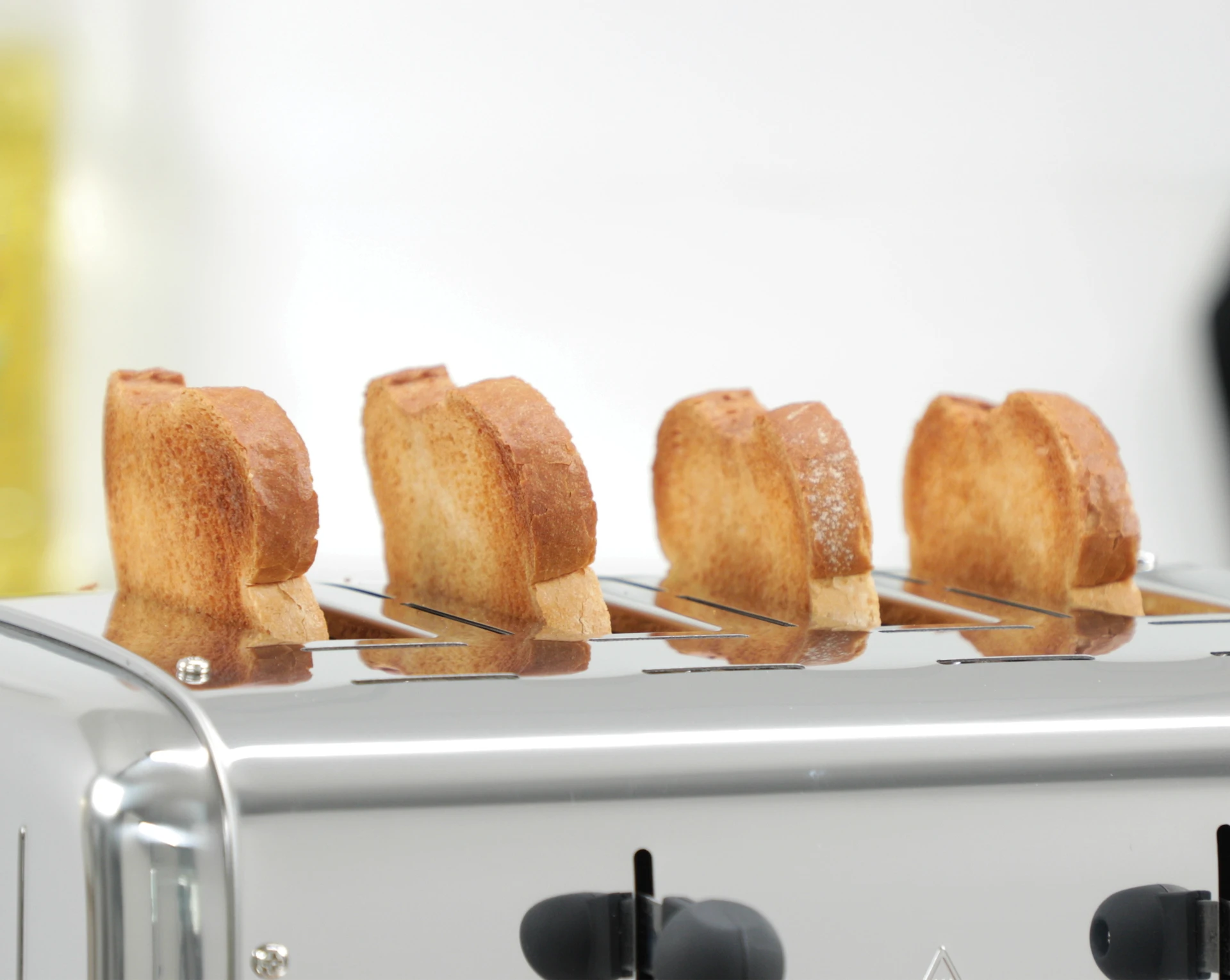 49910_09_catering_pick_up_toaster_aus_edelstahl.webp Catering Pop-Up Toaster 4-Schlitz Edelstahl