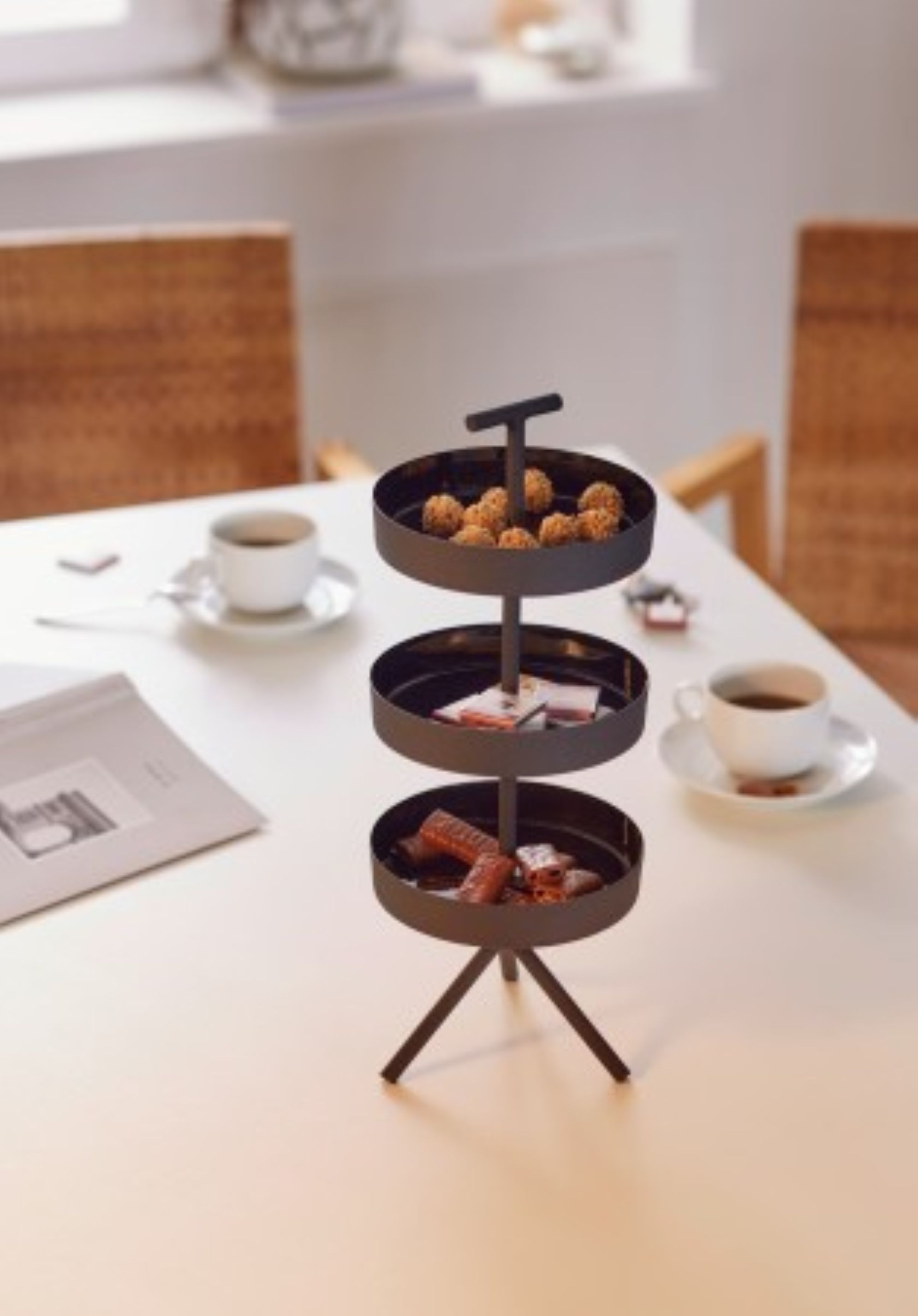 FELIX Etagere schwarz