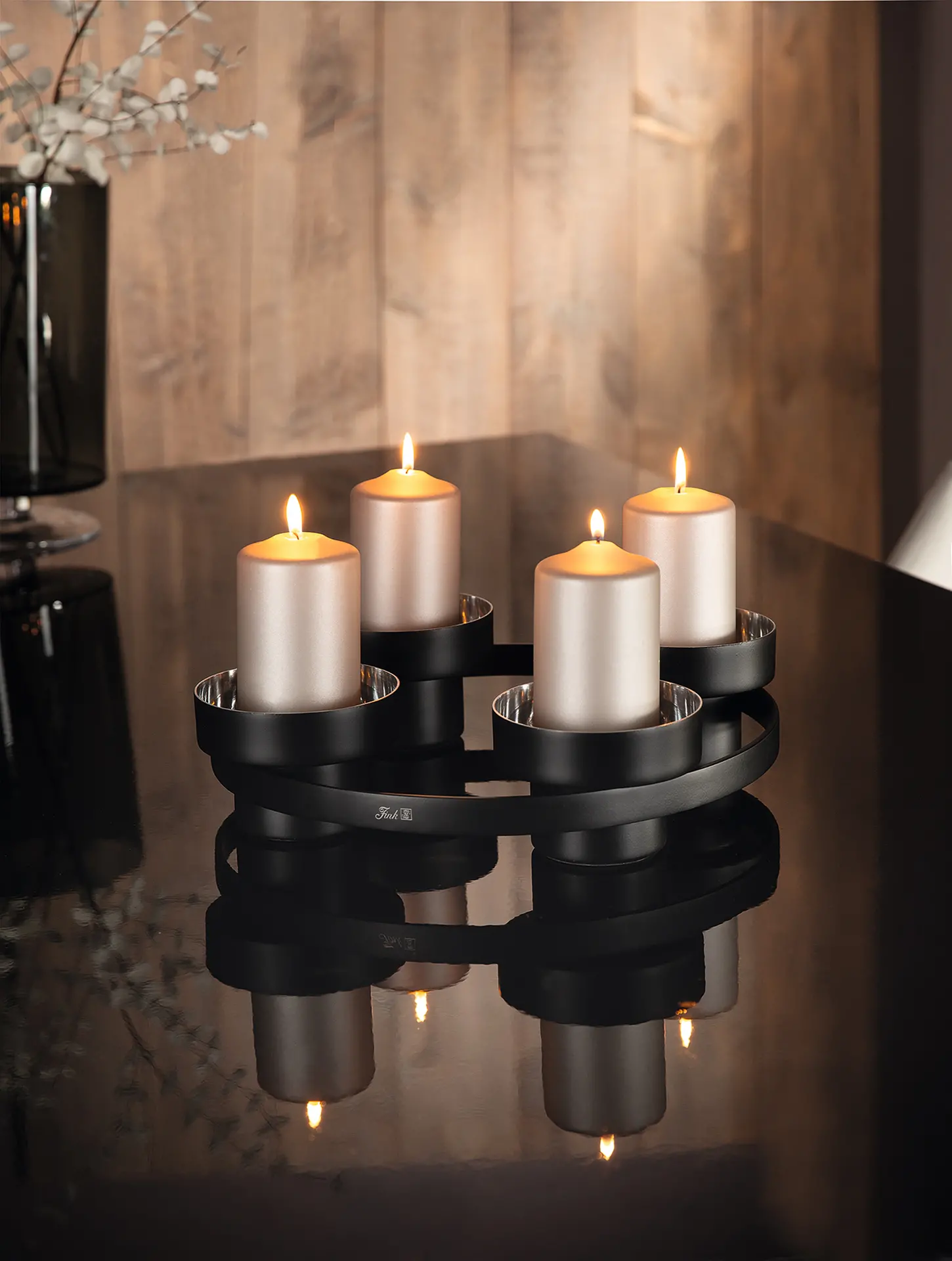 145226_M_01_25_w.webp TUVA Luxus Adventskranz 4 flammig Schwarz