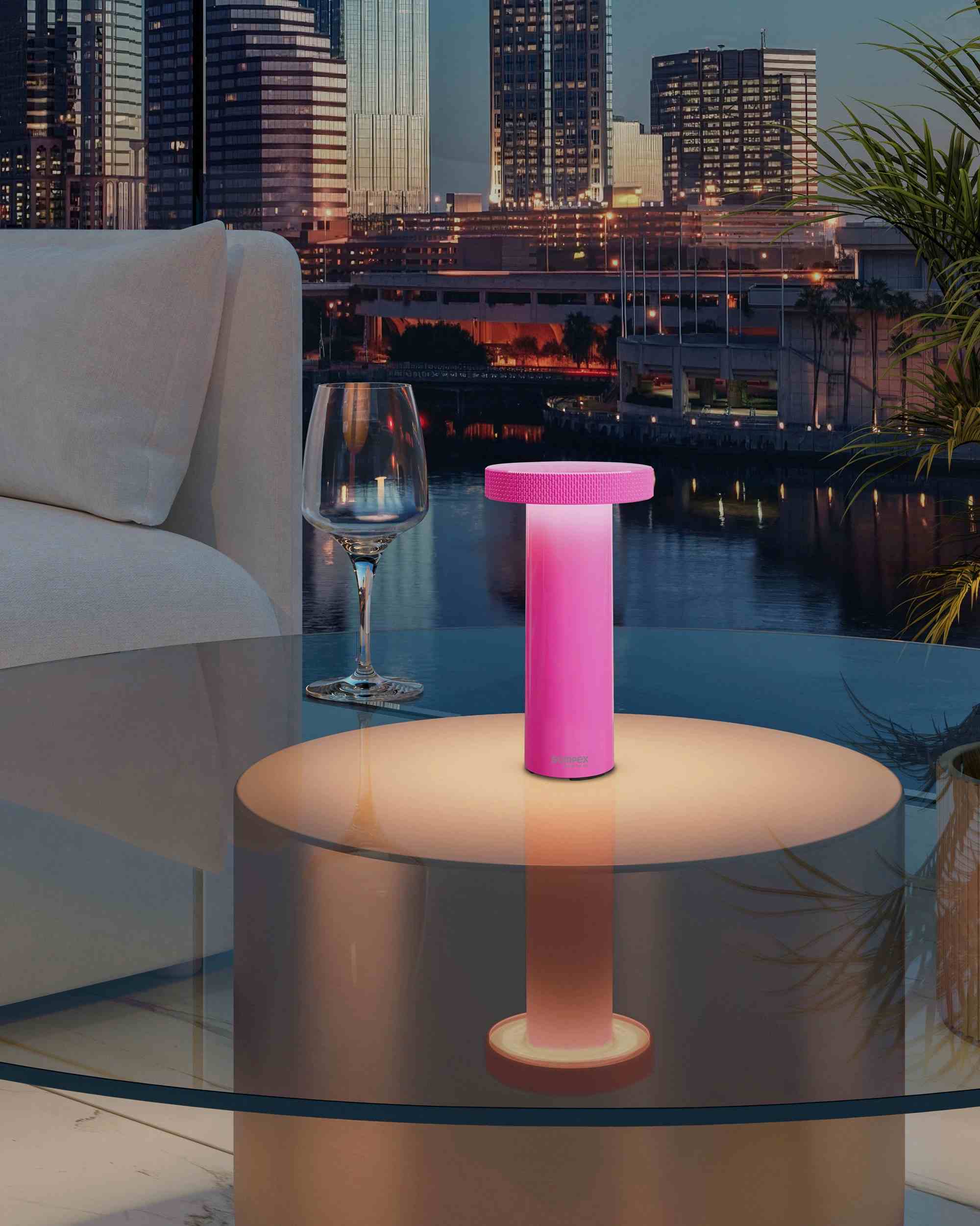 VOLUME retro Akku-Tischleuchte In- und Outdoor neon pink