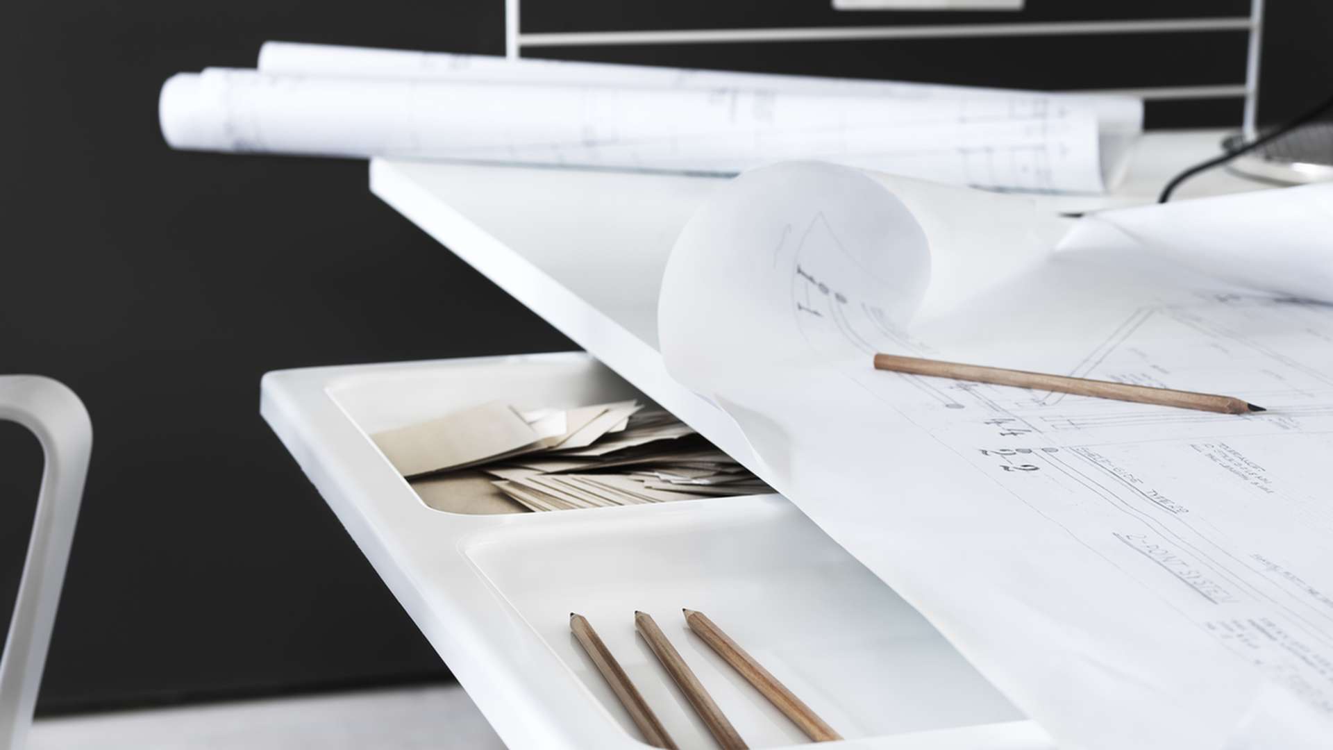 String System Schreibtischschublade Schwarz