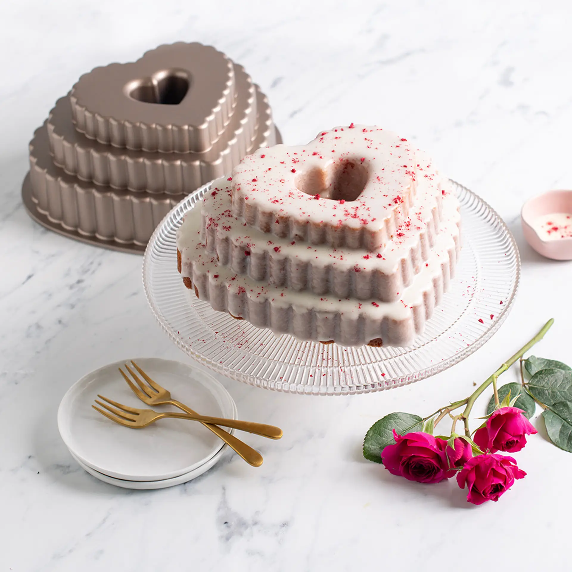 Herzförmige Kuchenform Tiered Heart Bundt Pan 2,8 Liter