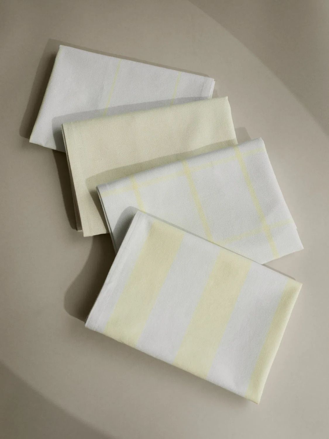 TAULO Geschirrtücher 2er-Set Quadratisch – Baumwolle White/Desert Sage