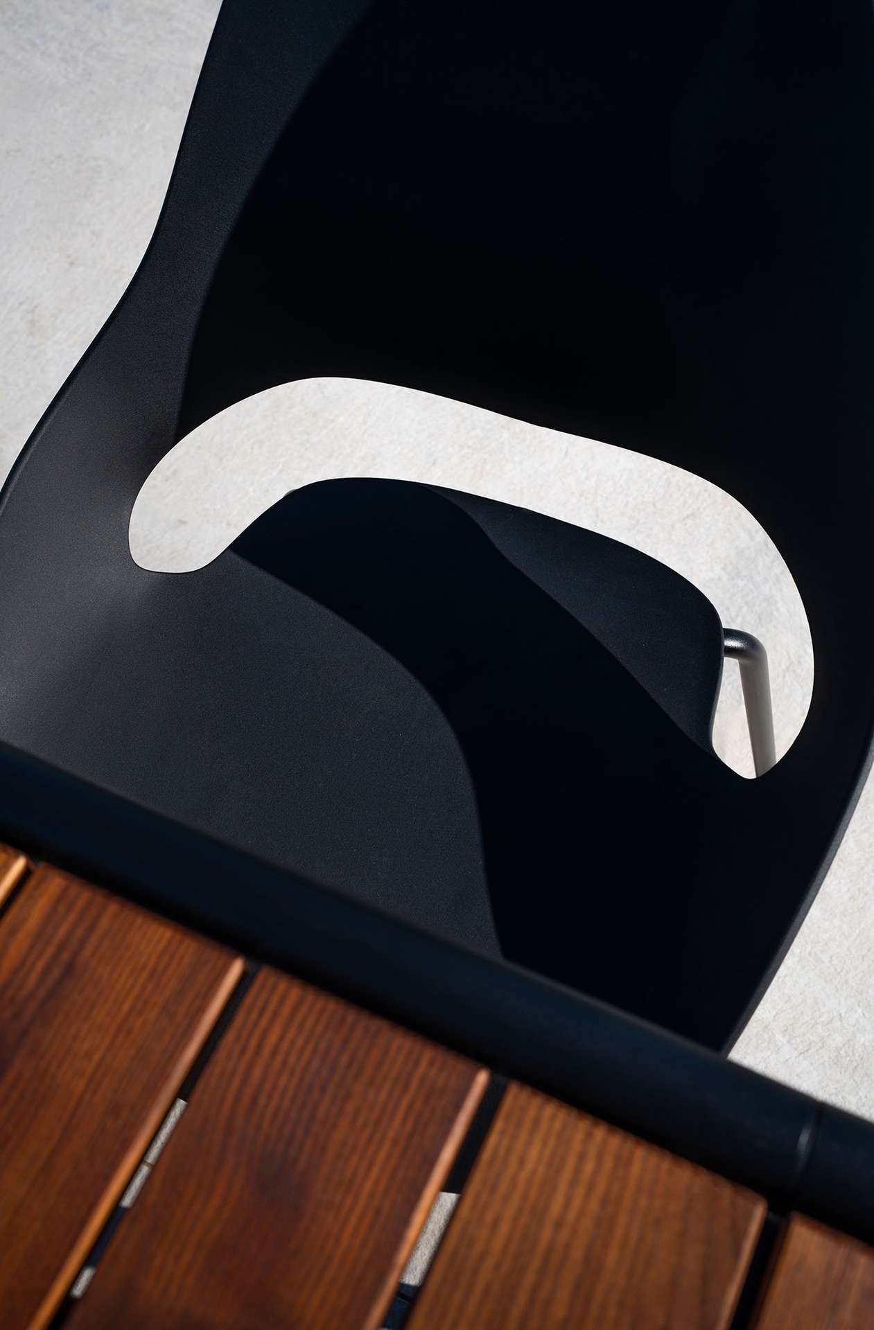 FALK Outdoor Stuhl niedrige Armlehne Olivgrün