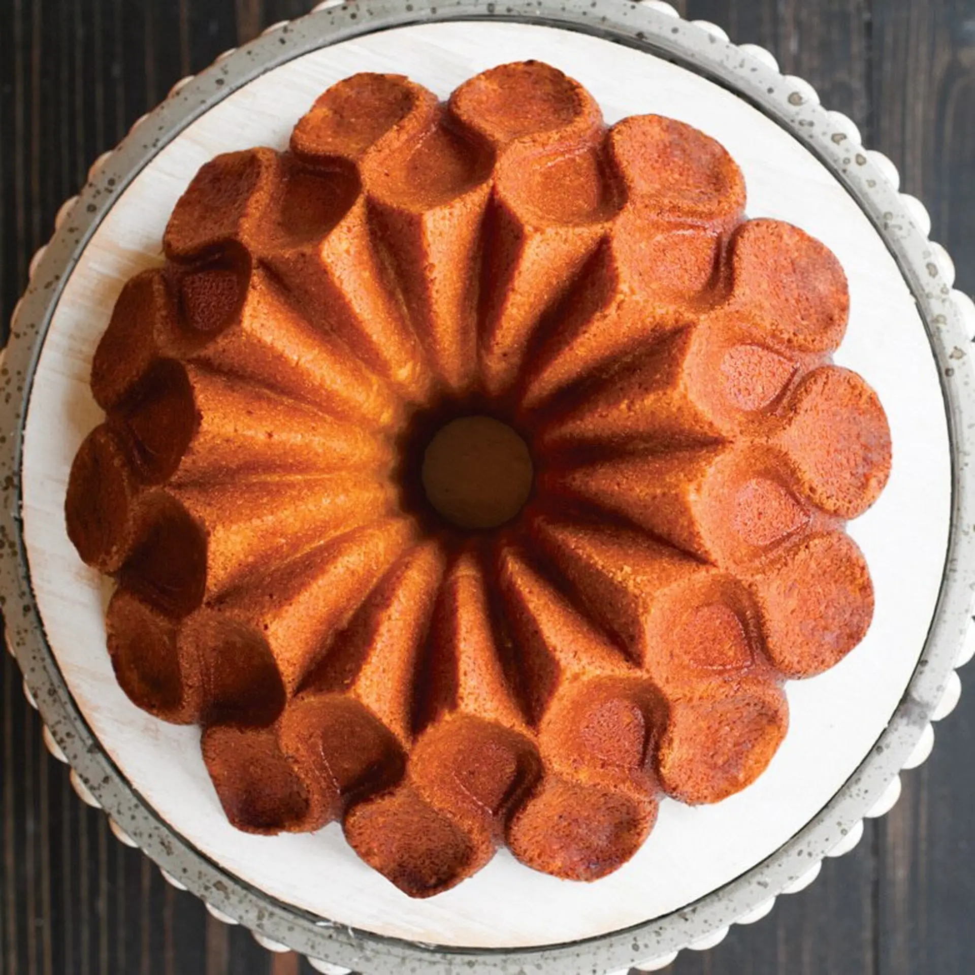 Backform Crown Bundt Pan 2,4 Liter 91777.webp Backform Crown Bundt Pan 2,4 Liter