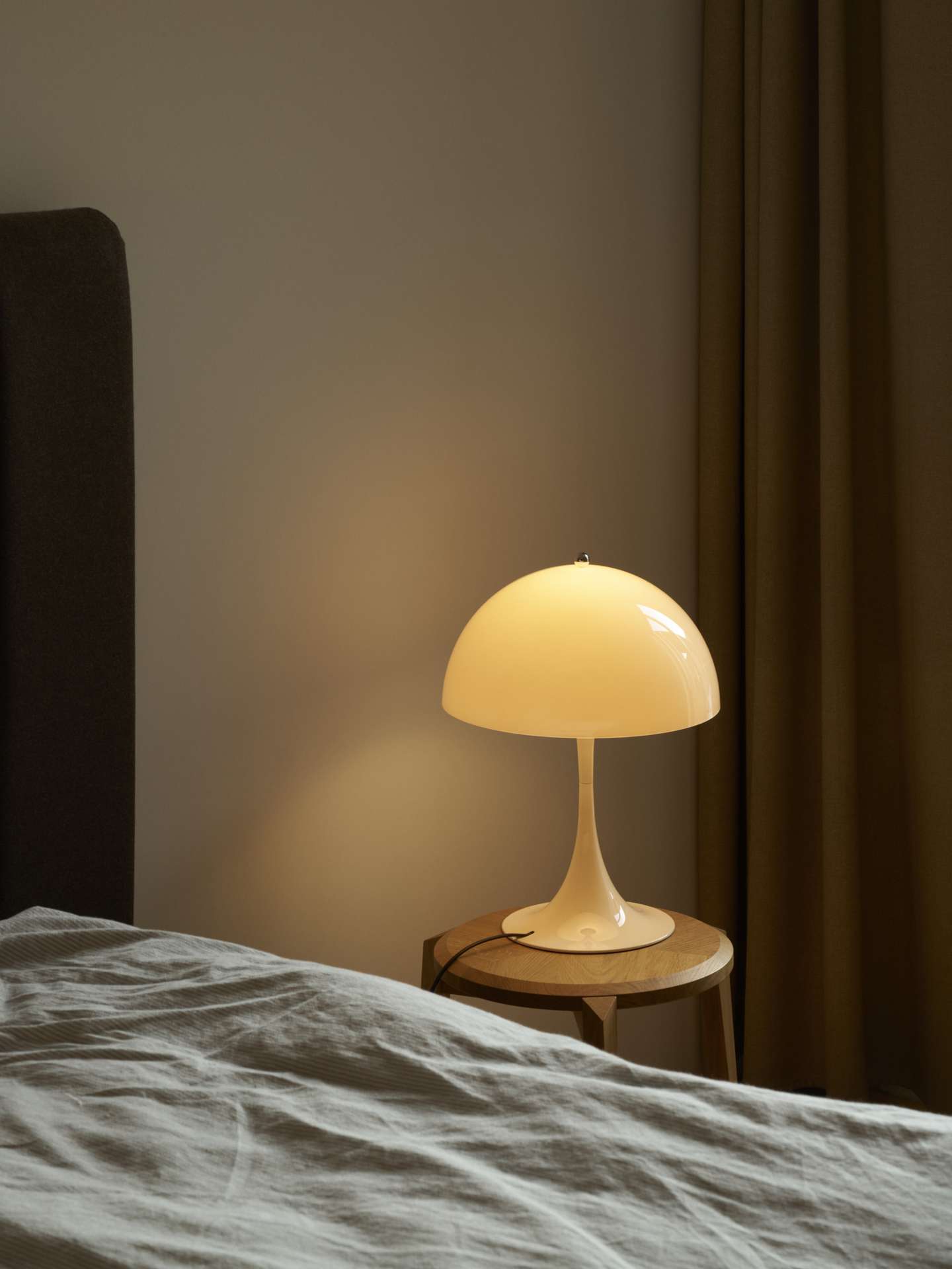 Panthella 320 Tischleuchte Panthella 320 Tischleuchte