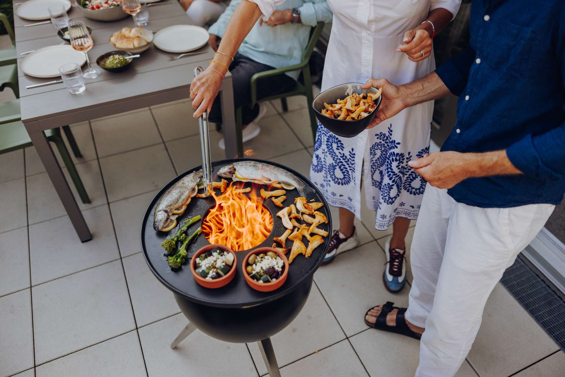 MOON 45 Feuerschale Ø 45 cm All Black / hoch