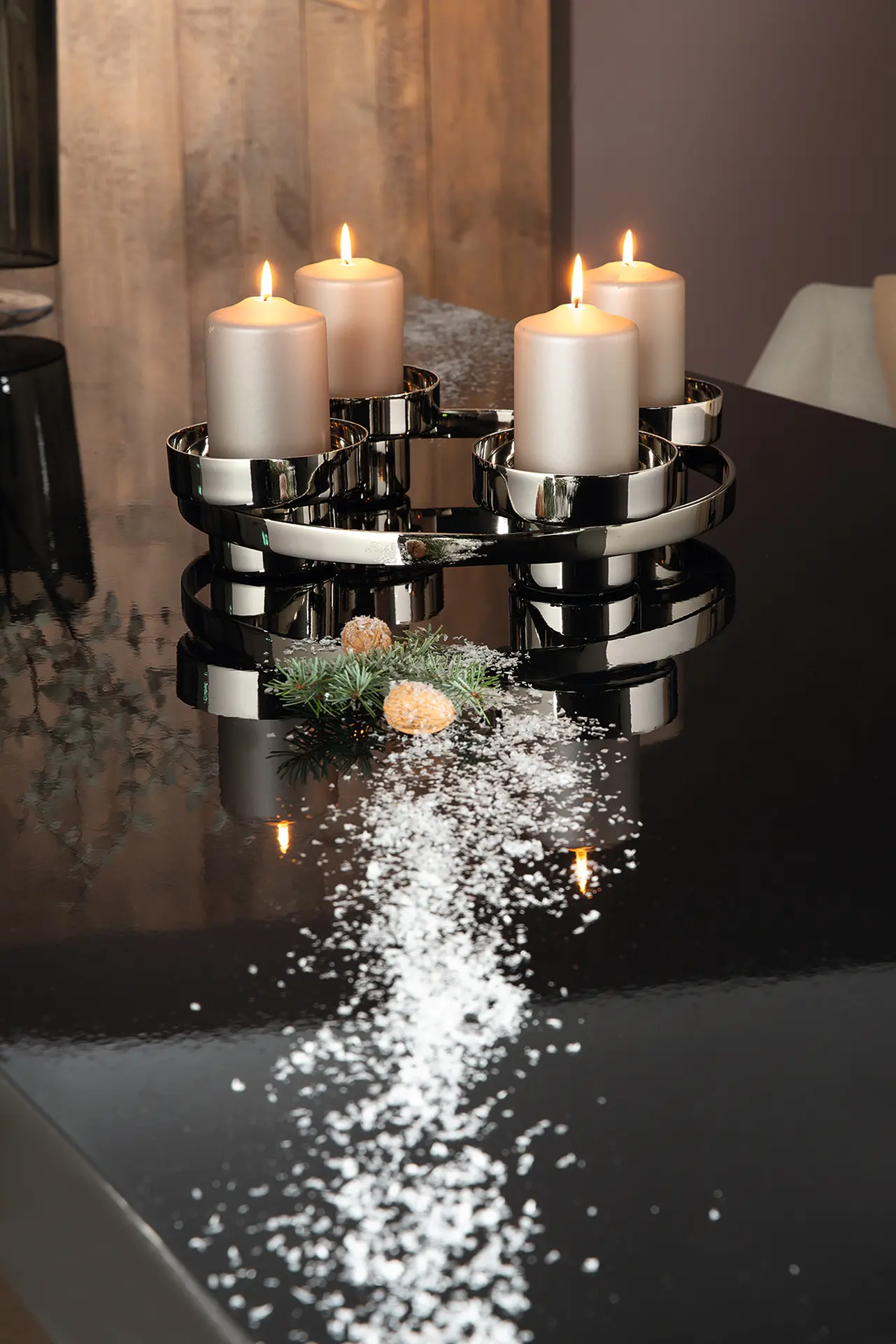 TUVA Luxus Adventskranz 4 flammig Silber