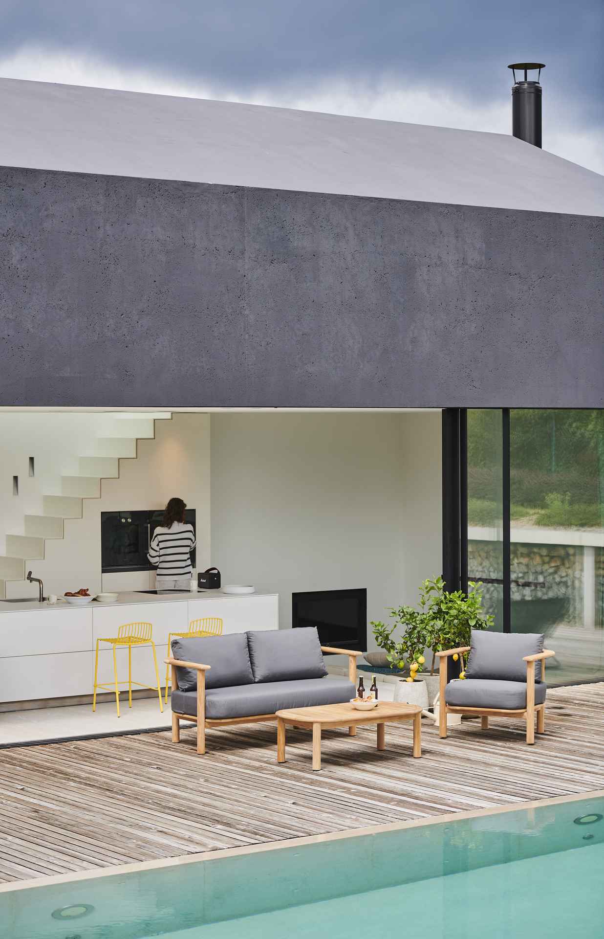 Sofa Outdoor 2-Sitzer Alva aus massivem Teakholz Sofa Outdoor 2-Sitzer Alva aus massivem Teakholz