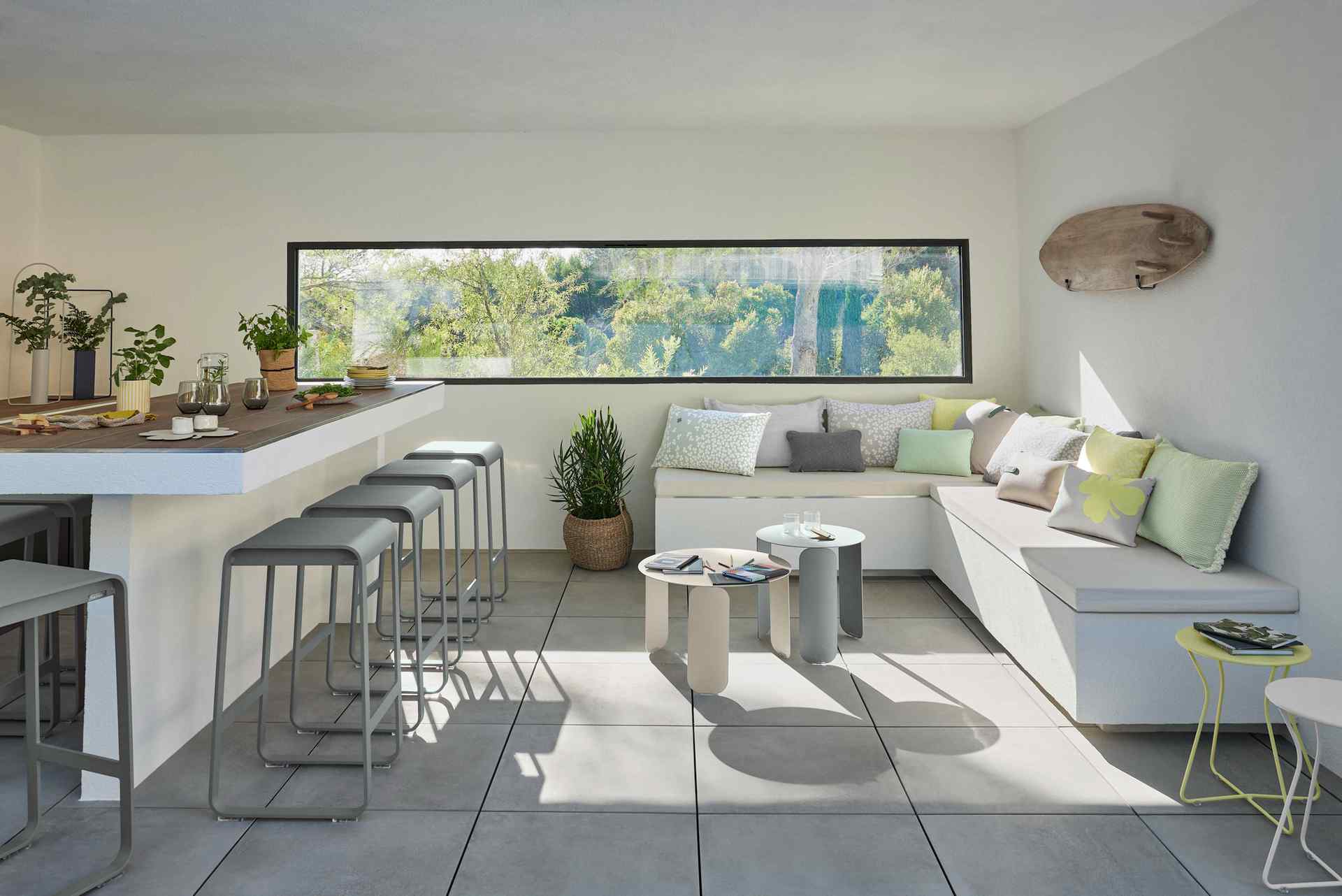 Bebop runder Couchtisch In- und Outdoor latte beige Ø 45 cm Höhe 45,5 cm