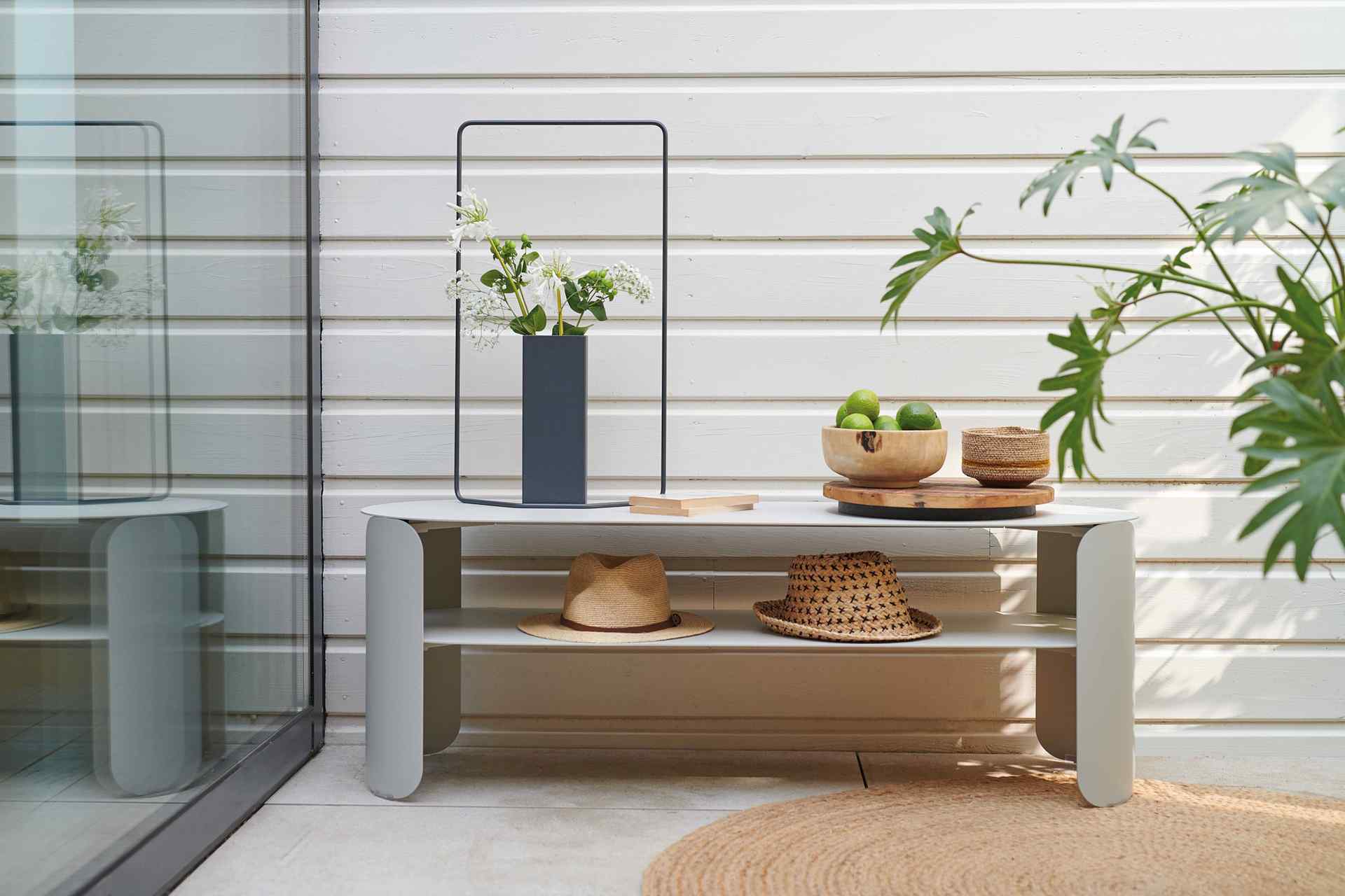 Bebop Beistelltisch Stahl 120cm latte Beige Bebop Beistelltisch Stahl 120cm latte Beige