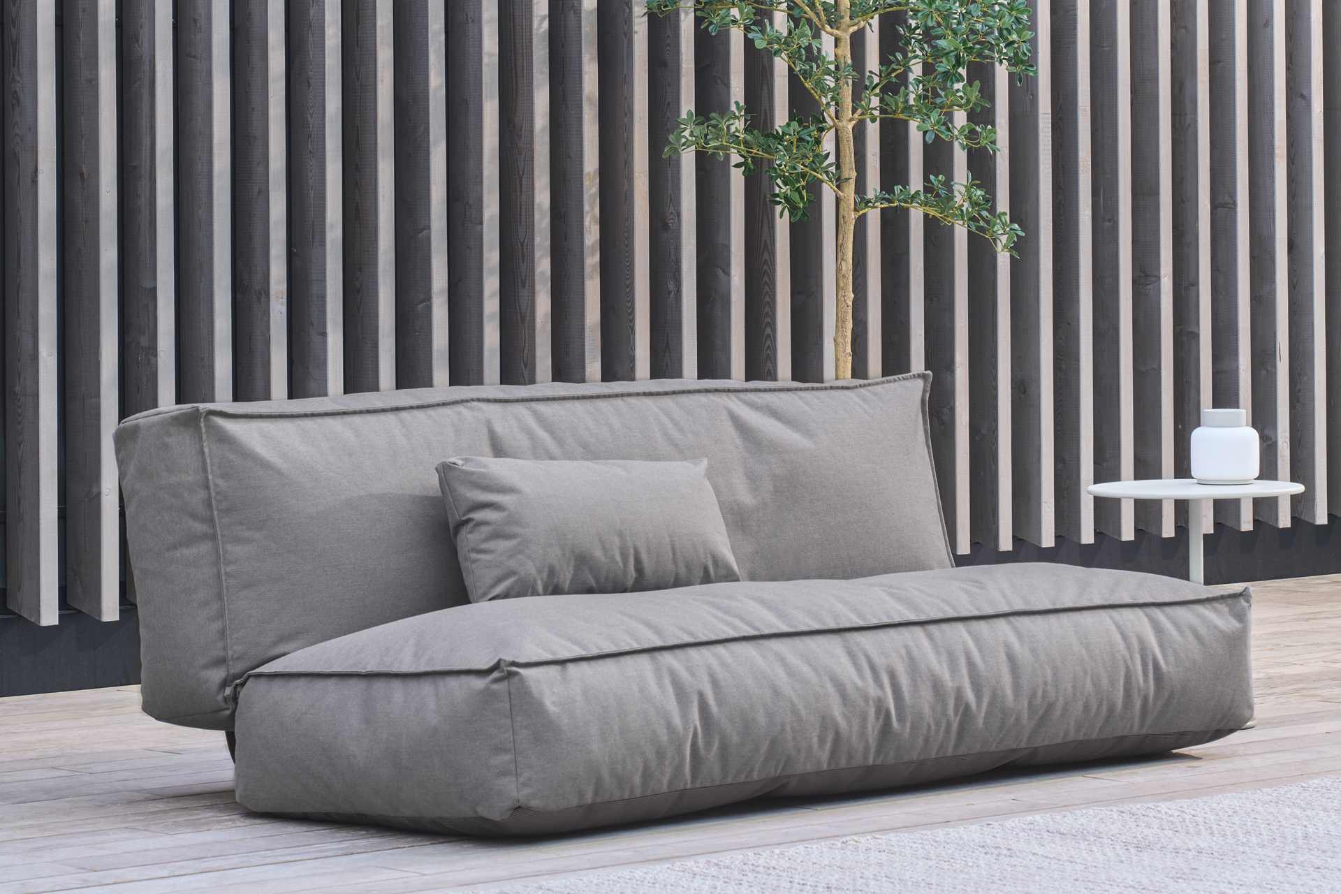 STAY Sofa Outdoor Multifunktional 2-Sitzer Cloud STAY Sofa Outdoor Multifunktional 3-Sitzer Cloud Bouclé