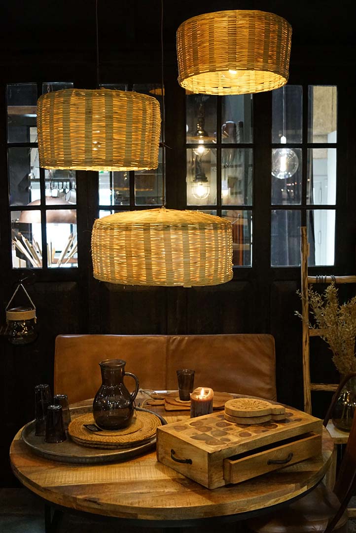 Holzschneidebrett Food mit funktioneller Schublade Holzschneidebrett Food mit funktioneller Schublade