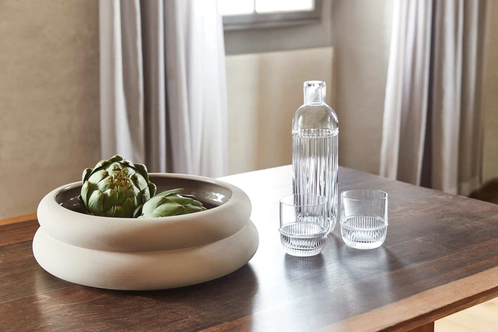 Soft Shape Schale aus Keramik - modernes Design