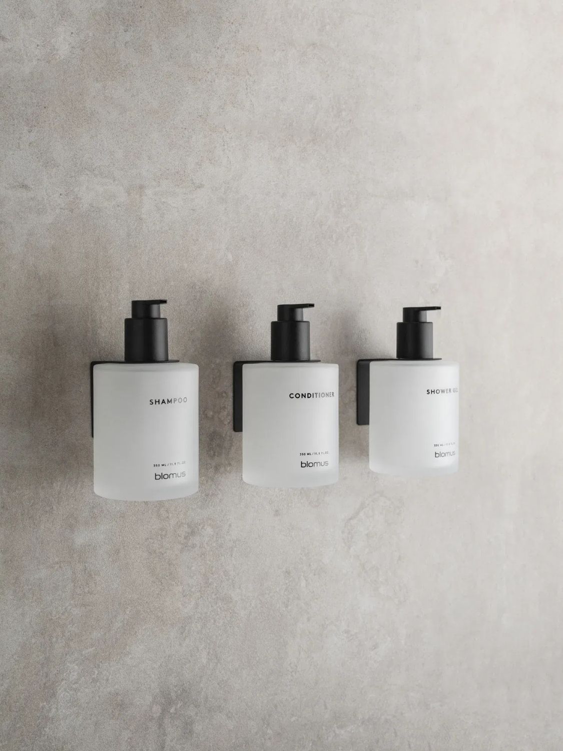 Kirei Glasflasche für Conditioner – Nachfüllflasche mit Wandhalterung Kirei Glasflasche für Conditioner – Nachfüllflasche mit Wandhalterung