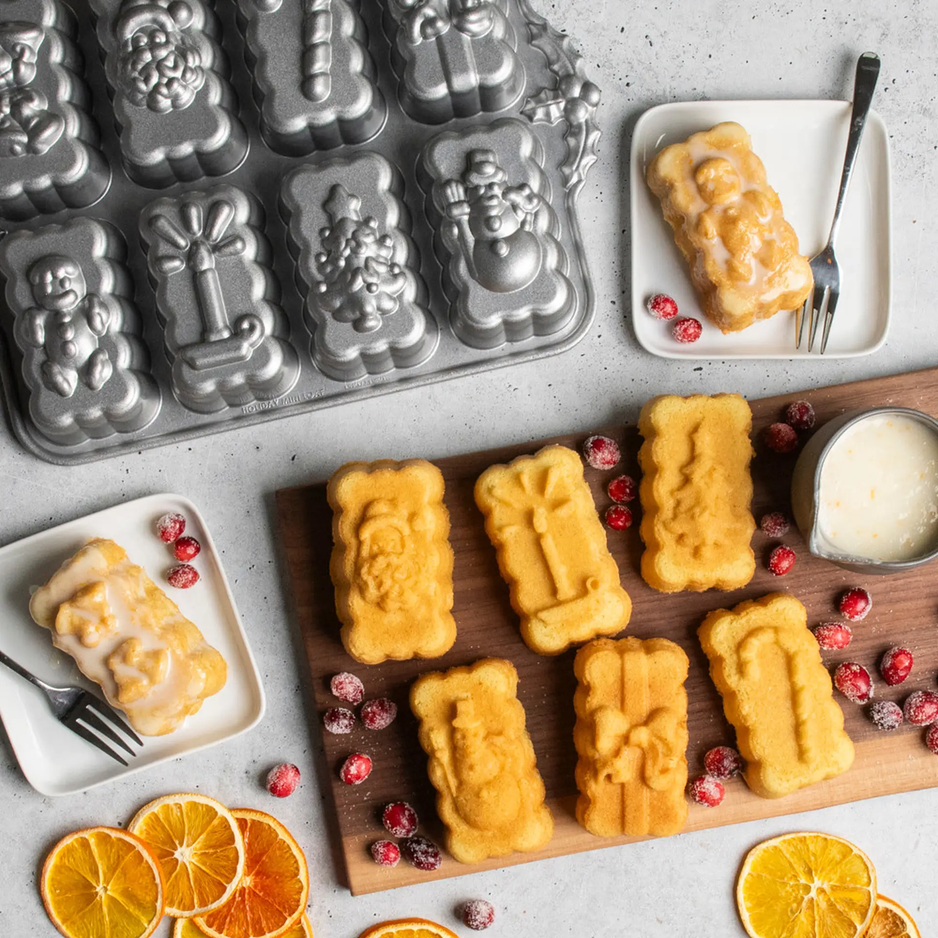 Nordic Ware Weihnachts Mini Backform 