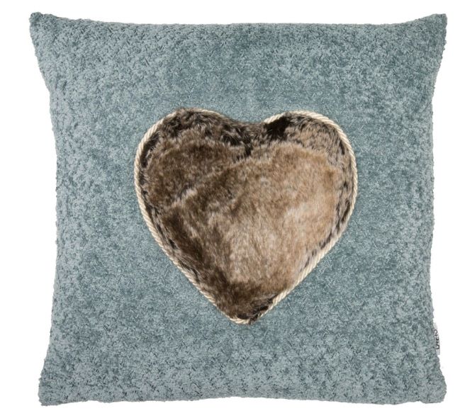 Grau-Blaue Kissenhülle Celadon mit Fellherz 45 x 45 cm Grau-Blaue Kissenhülle Celadon mit Fellherz 45 x 45 cm