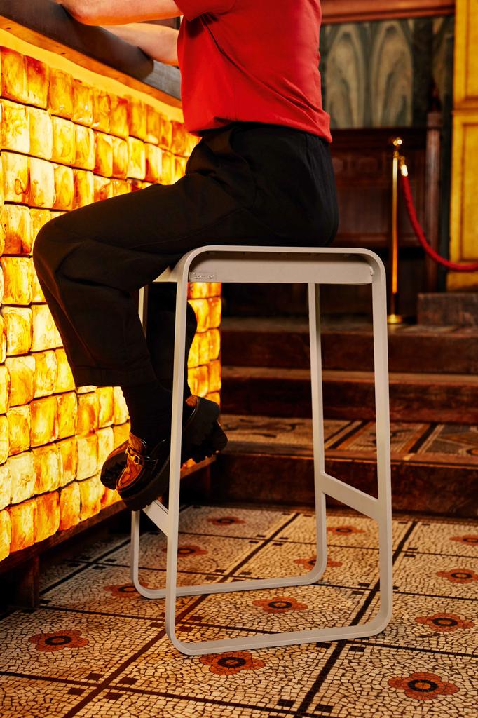 Bellevie Barhocker Outdoor Latte Beige Bellevie Barhocker Outdoor Latte Beige