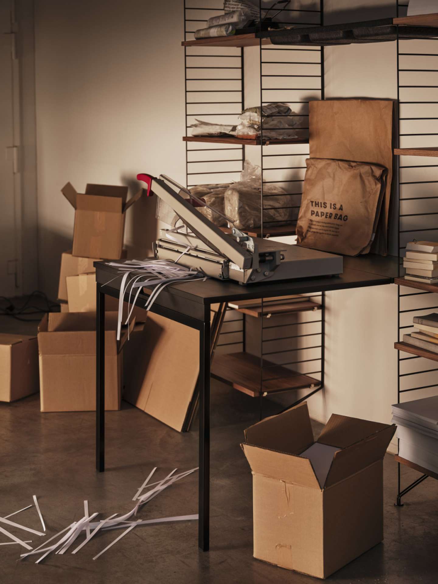 String System Klapptisch Walnuss/Schwarz