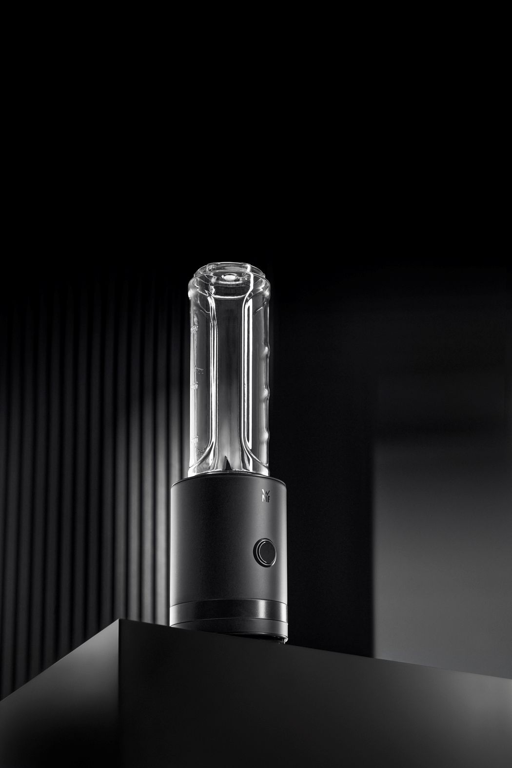 KÜCHENminis Smoothie-to-go, Deep Black - Perfect Cut Technologie