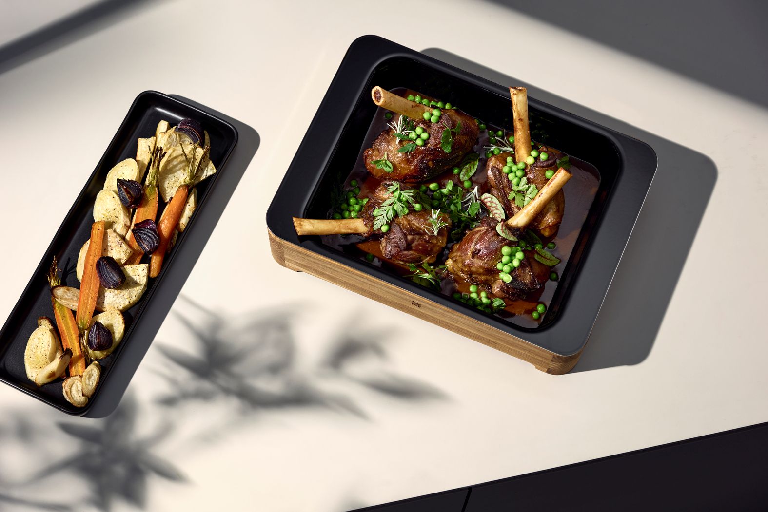 Fusiontec Auflaufform mit Eichenholz-Servierrahmen, Größe M Fusiontec Auflaufform mit Eichenholz-Servierrahmen, Größe M