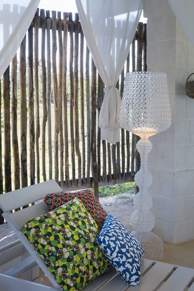 Große Outdoorlampe Kabuki Höhe 166 cm Schwarz