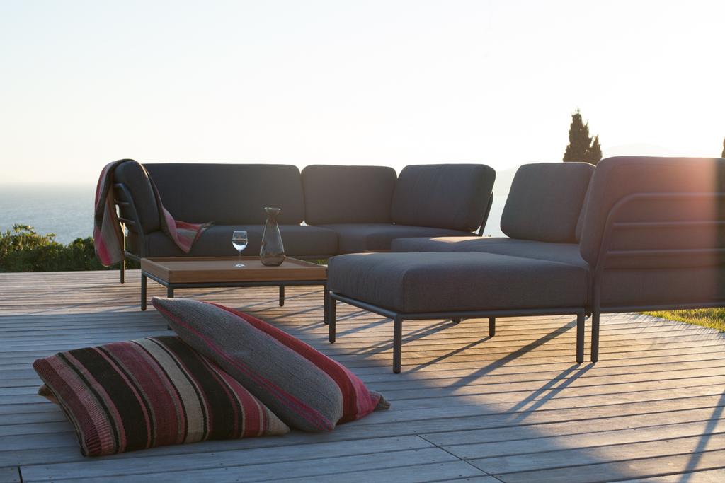 LEVEL Outdoor Ottoman Lounge-Modul 3 Sootygrau Dunkelgrau