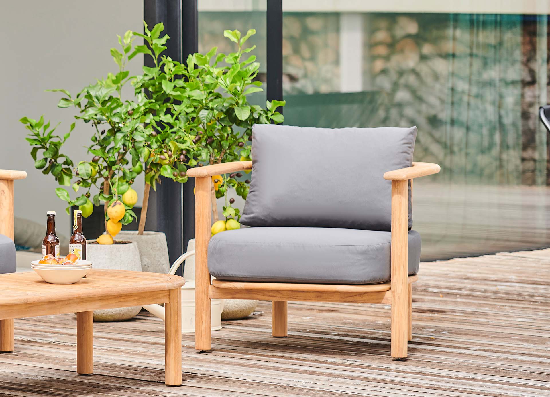 Sessel Outdoor Alva aus massivem Teakholz