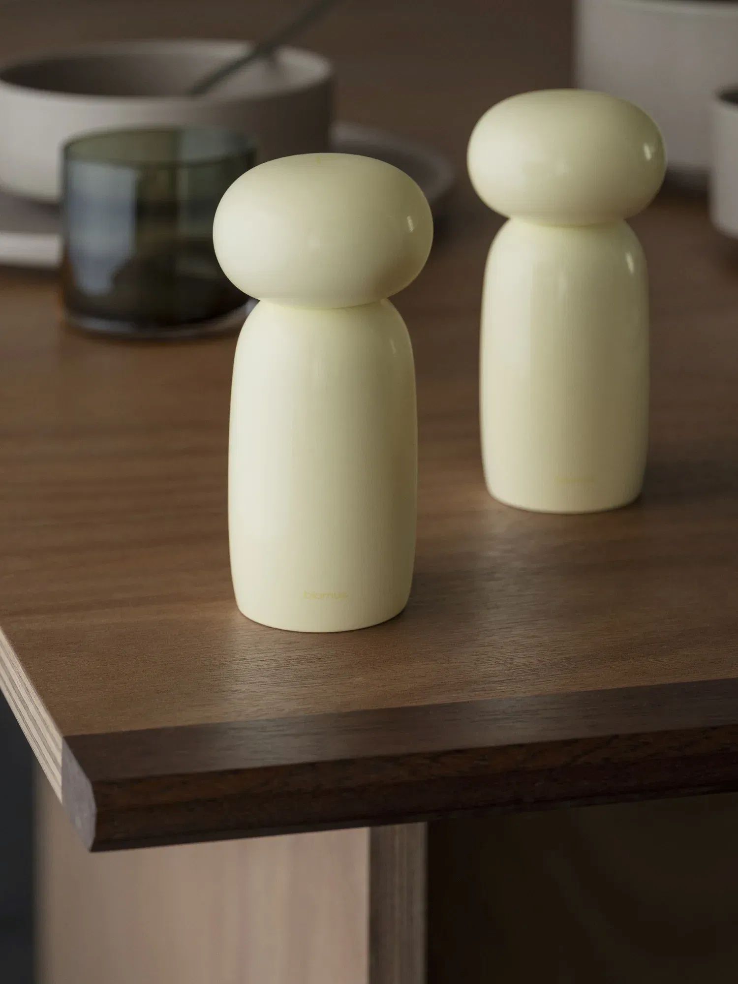 MOLI Salz- & Pfeffermühle 2er Set – aus Holz mit Keramikmahlwerk Moonbeam/ Nomad