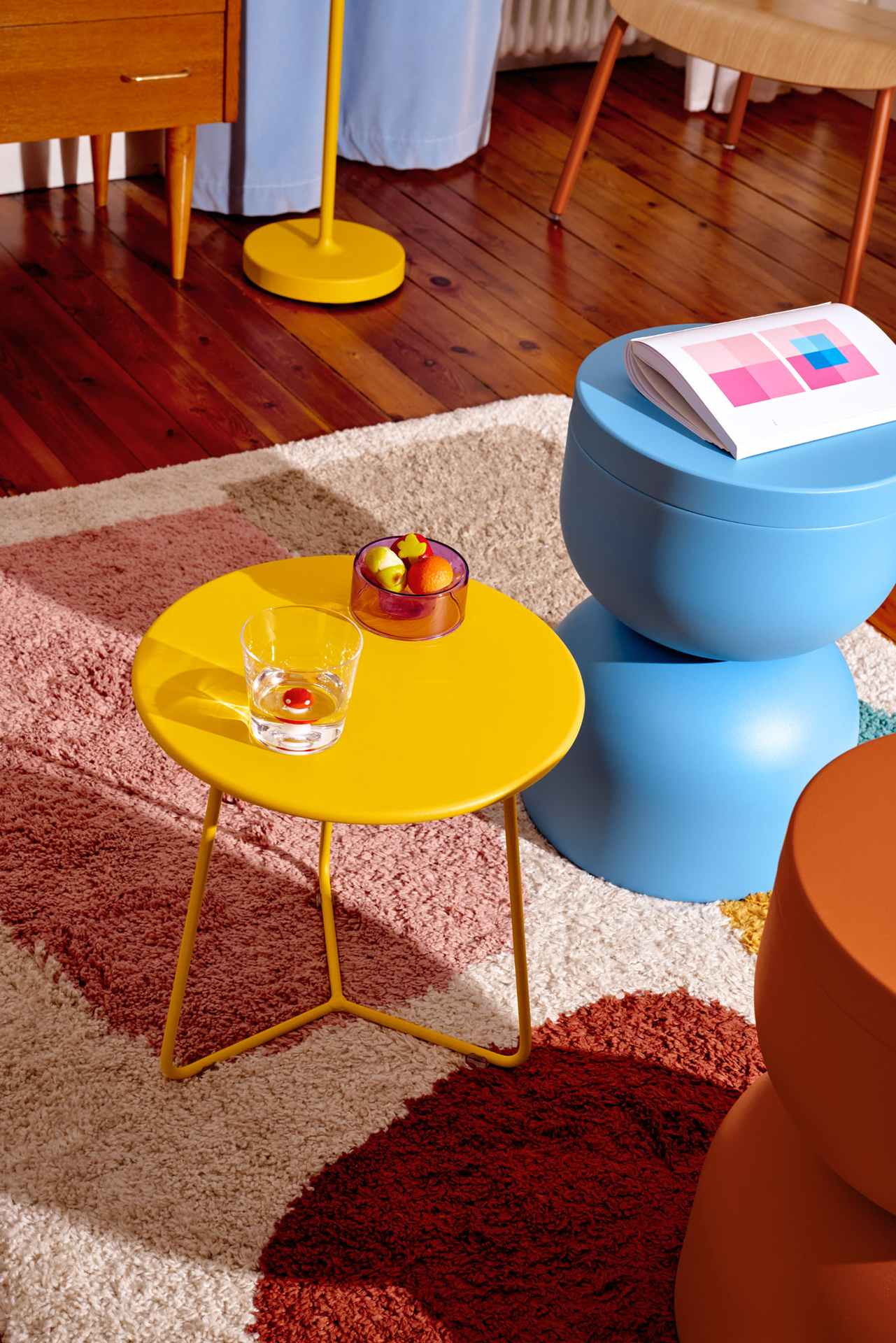 Cocotte kleiner Tisch Cocotte kleiner Tisch Schwarzkirsche