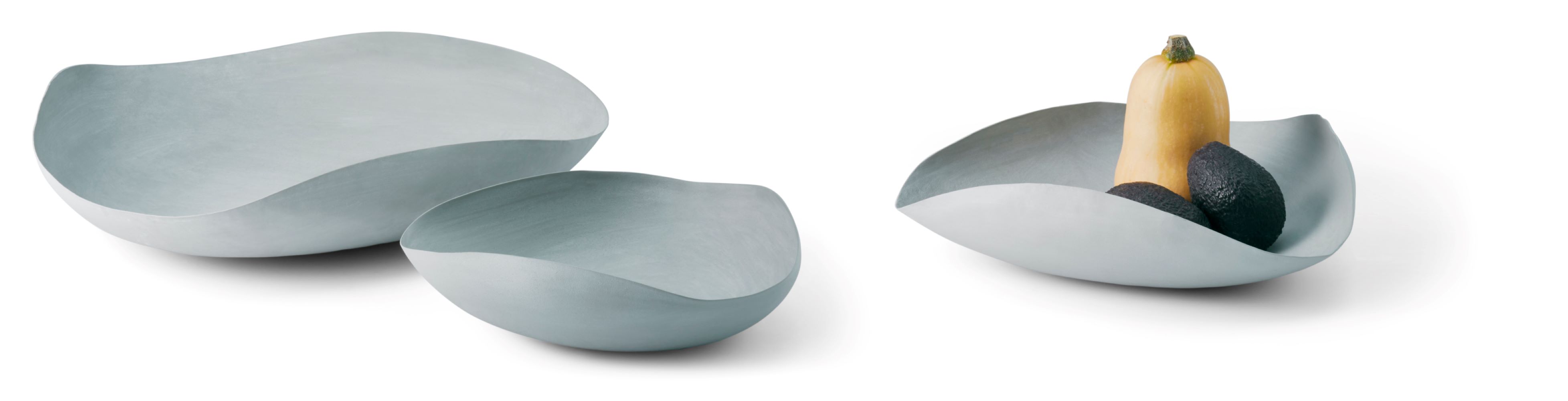 Leaf Obstschale aus Stahl Länge 47 cm, Breite 46 cm, Höhe 11 cm