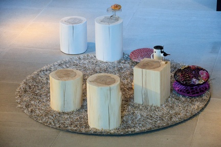 BLOCK Hocker – Massivholz Design aus Kernesche 38cm hoch, Ø:29
