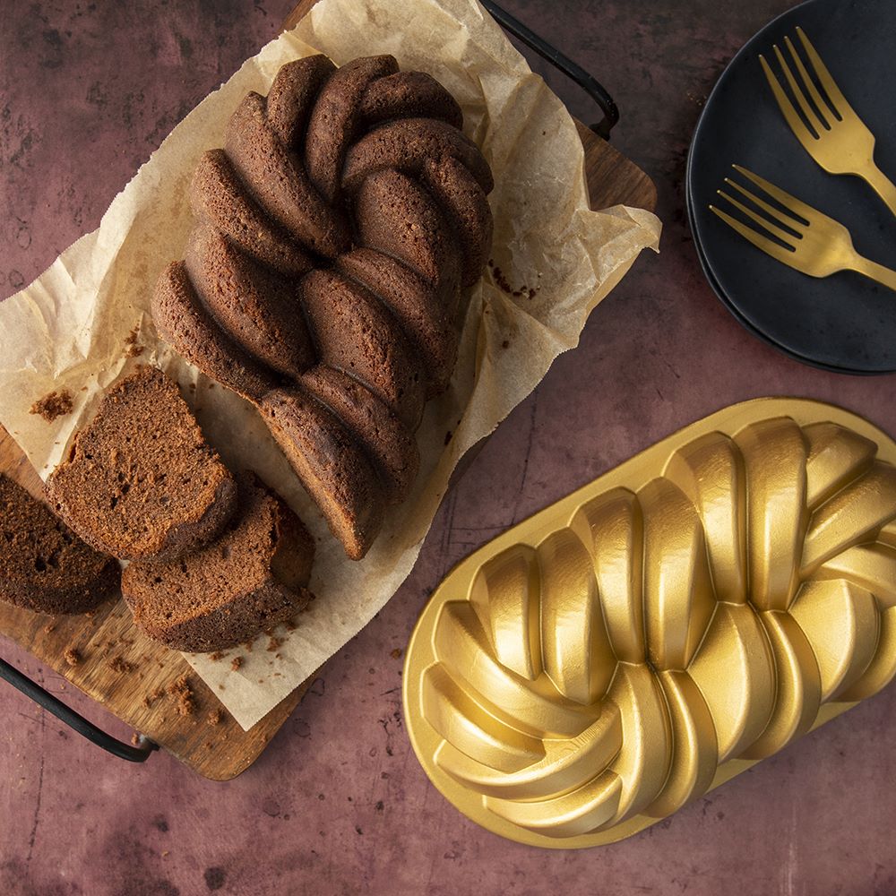 96077_Braided_Loaf_Pan_10_1K__43509.1647445707.1280.1280 Backform Anniversary Braided Loaf Pan 1,4 Liter