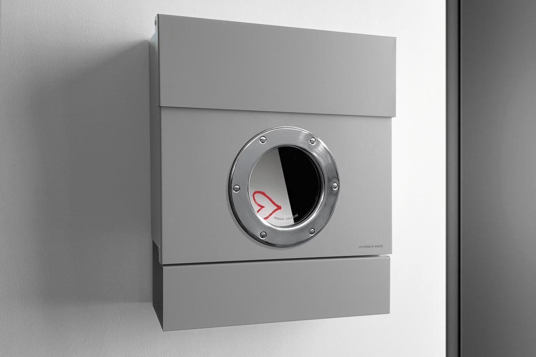 Letterman 2 - Briefkasten mit Zeitungsrohr Letterman 2 - Briefkasten mit Zeitungsrohr