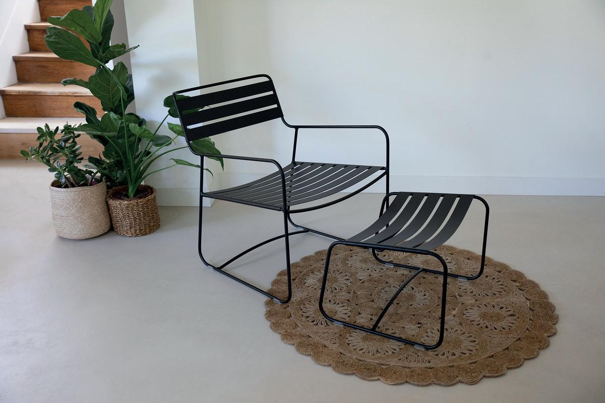 Surprising Fußablage Stahl latte beige Surprising Fußablage Stahl latte beige