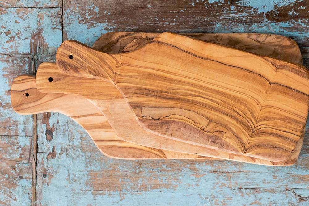 Olivenholz Brett mit Griff L33xB14 Olivenholz Brett mit Griff L33xB14