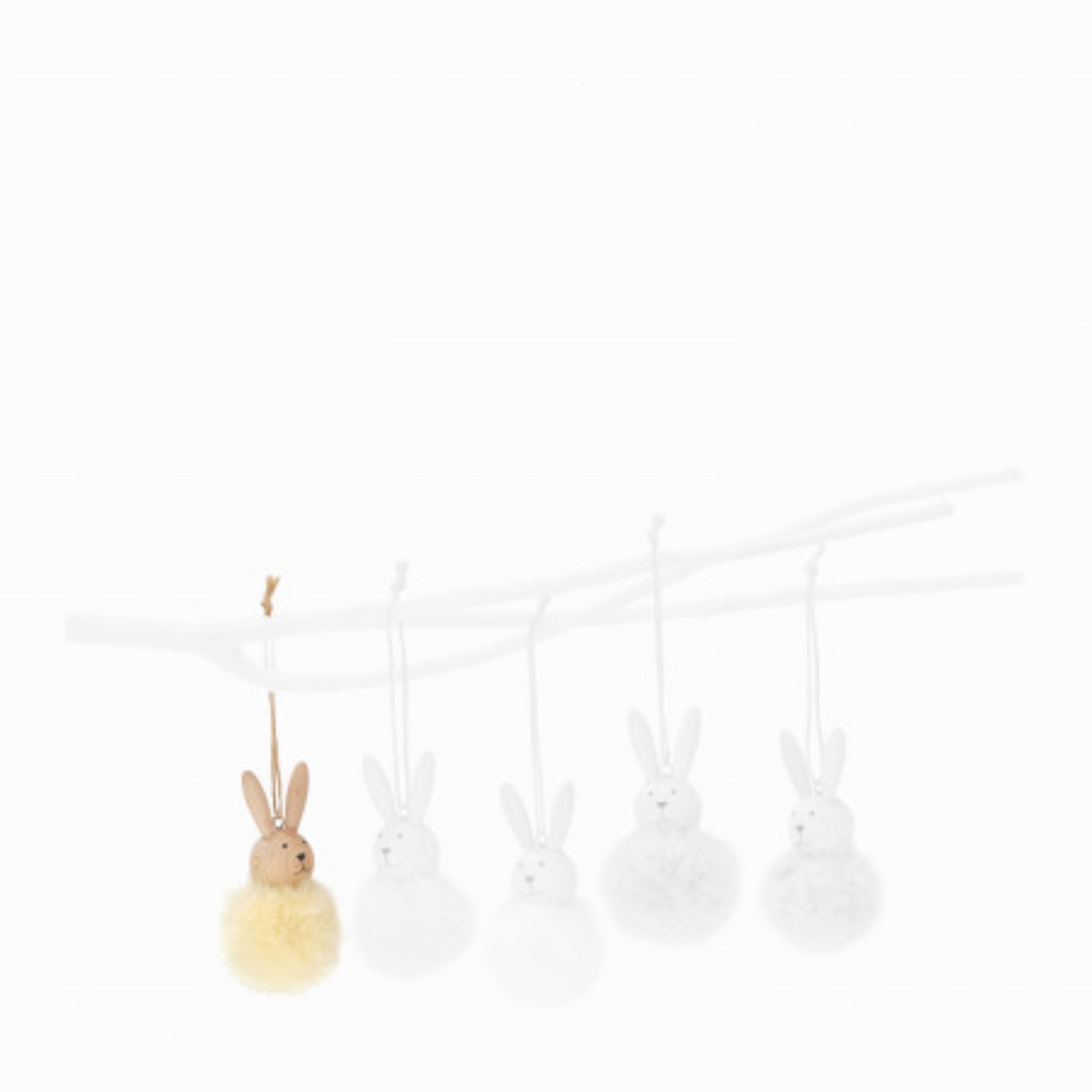 EMMY flauschiger Hasenhänger - Holzhasen aus natürlichem Holz Gelb