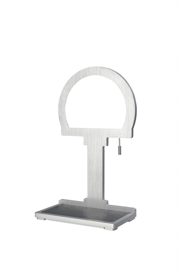 Tischleuchte Steve inkl. kabellose Ladestation alu Tischleuchte Steve inkl. kabellose Ladestation alu