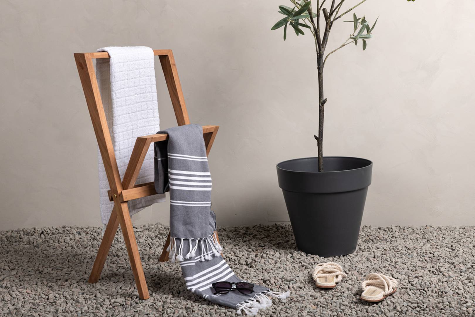 Kenya Handtuchständer Teak