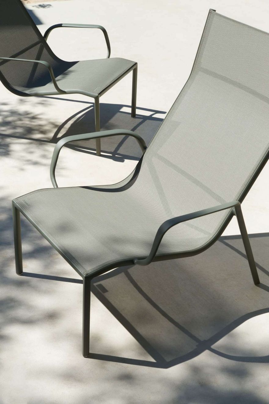 Cadiz Lounge-Sessel – Bequemer Outdoor-Sessel mit Armlehnen und hoher Rückenlehne A5 Lehmgrau Cadiz Lounge-Sessel – Bequemer Outdoor-Sessel mit Armlehnen und hoher Rückenlehne A5 Lehmgrau