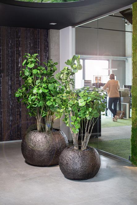 Rocky Gobe Pflanzkugel mit Metallpigmenten