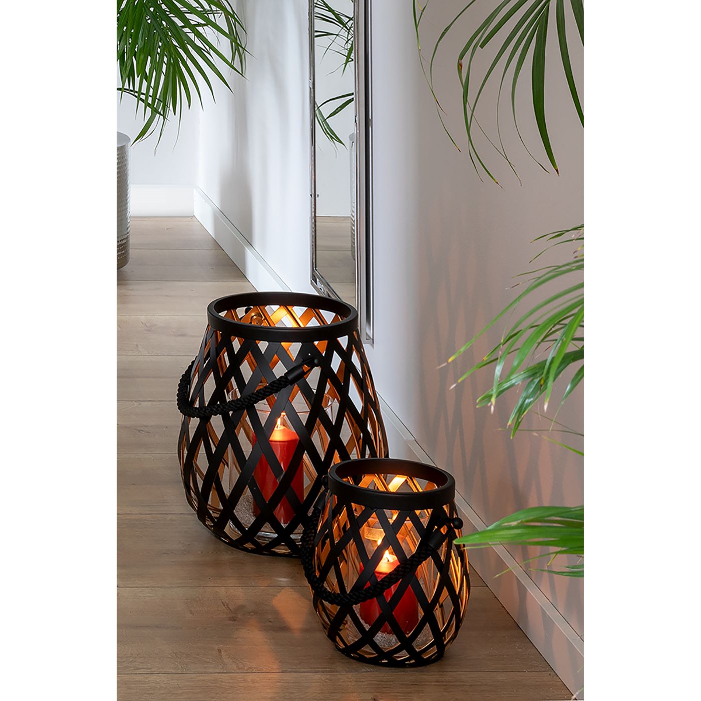 147051_5 Otis Korbgeflecht Laterne schwarz Ø 33 cm, Höhe 33 cm mit Glaszylinder