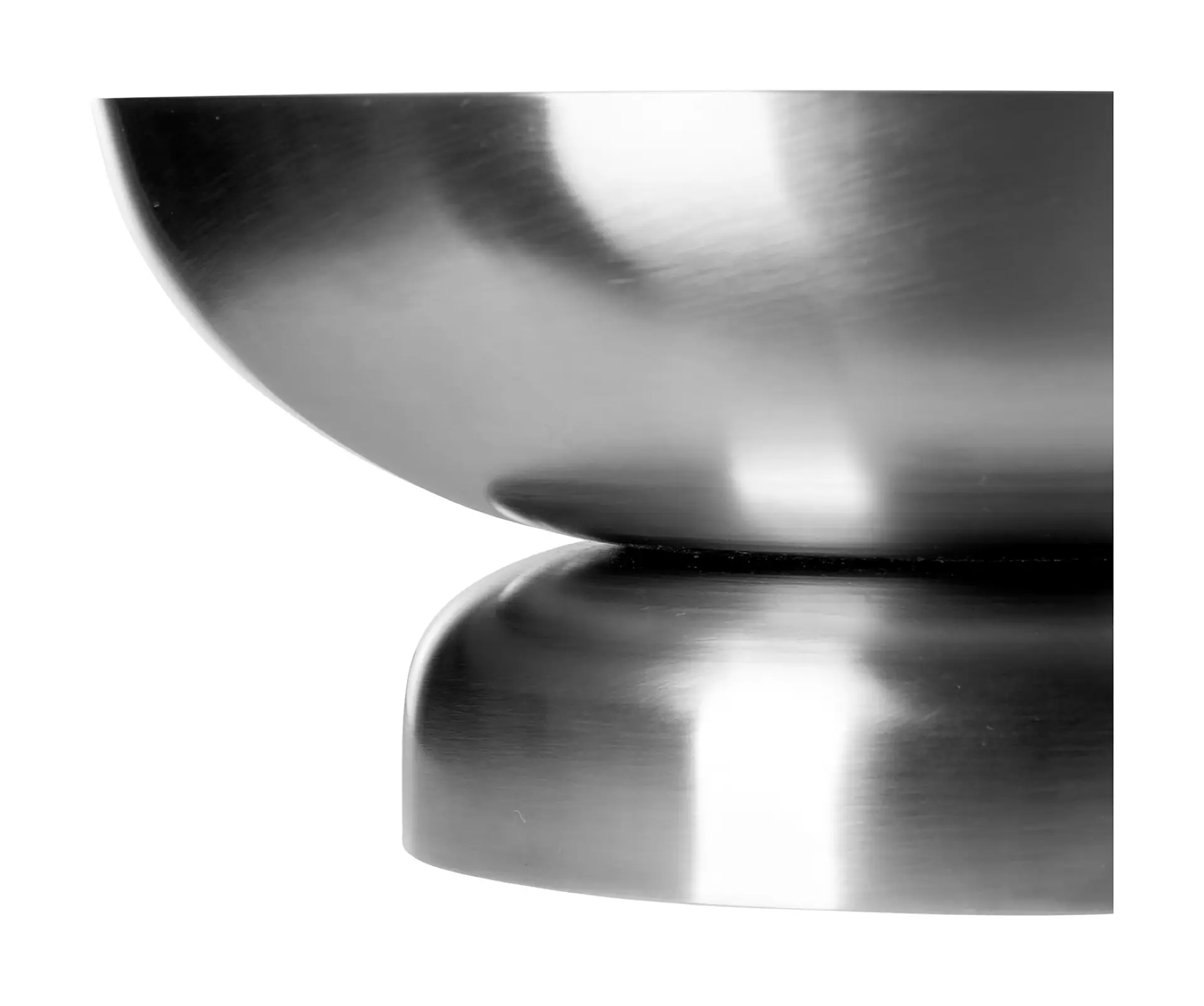 156148_F_04_25_w_Hilla_dekoschale_edelstahl.webp HILLA dekorative Schale Edelstahl Silber