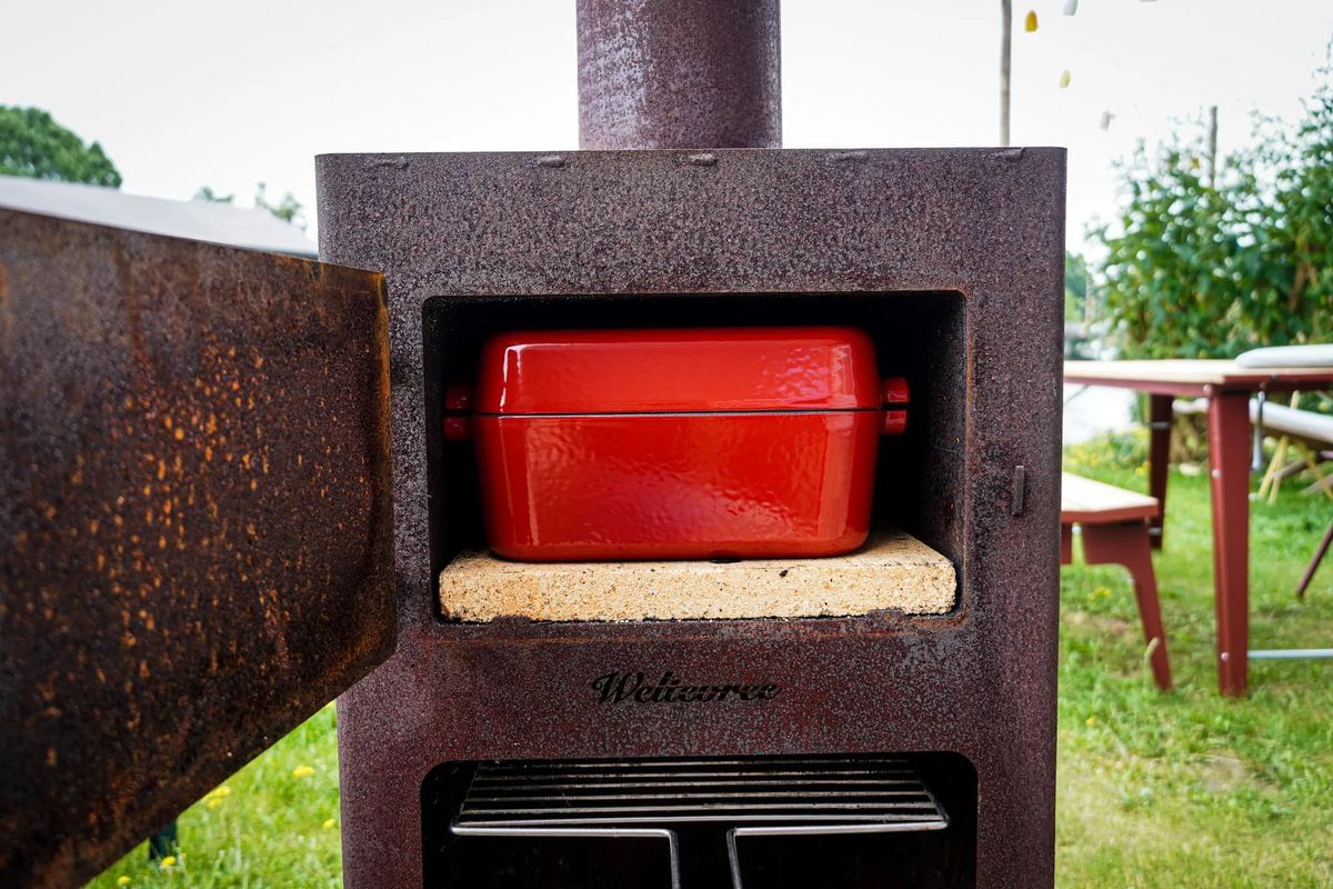 Oven Dish - rote Auflaufform aus Stahl