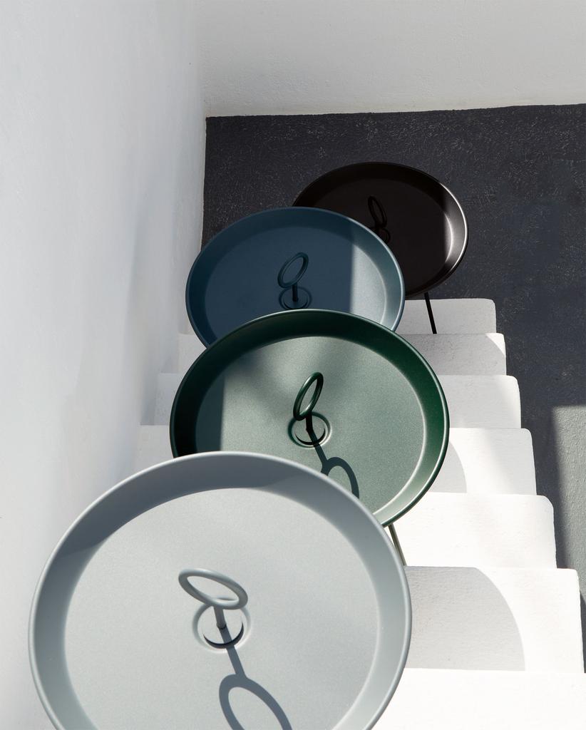 Outdoor Beistelltisch Eyelet Zitronengelb Ø57,5 cm H:52 cm